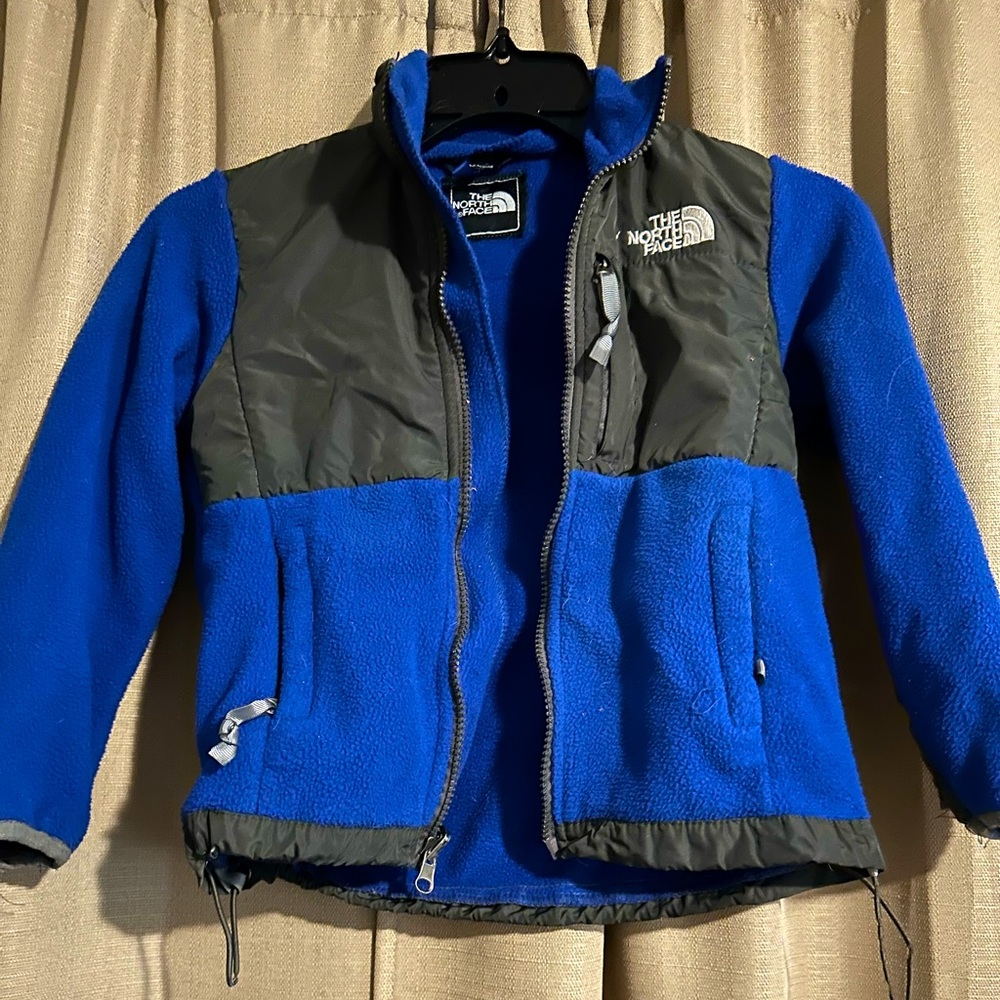 North Face Kids- Boys Size 6- Fleece Zip Up Jacket